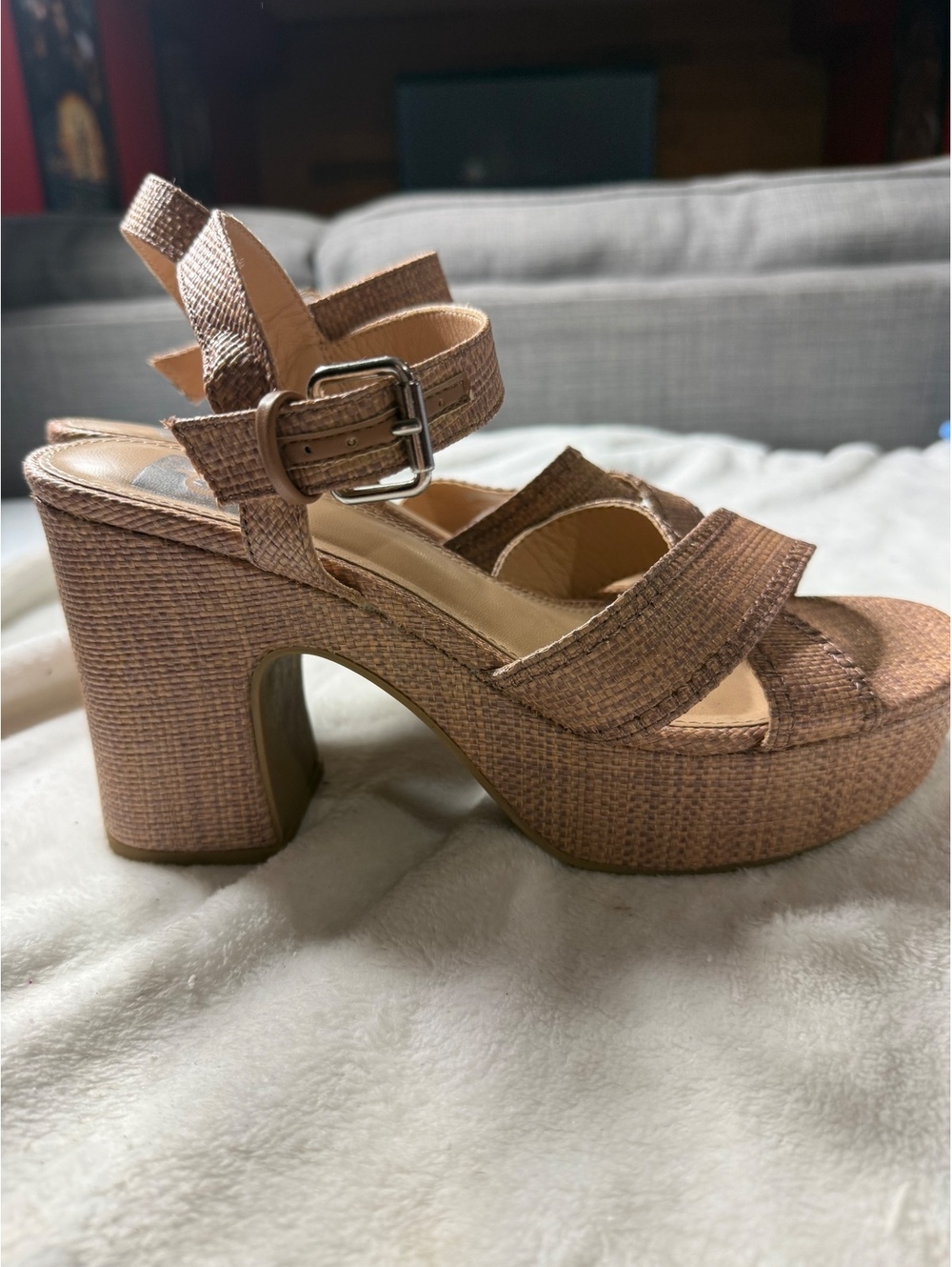 Dolce Vita Women's Size 7.5 Brown Platform Block Heel Sandals